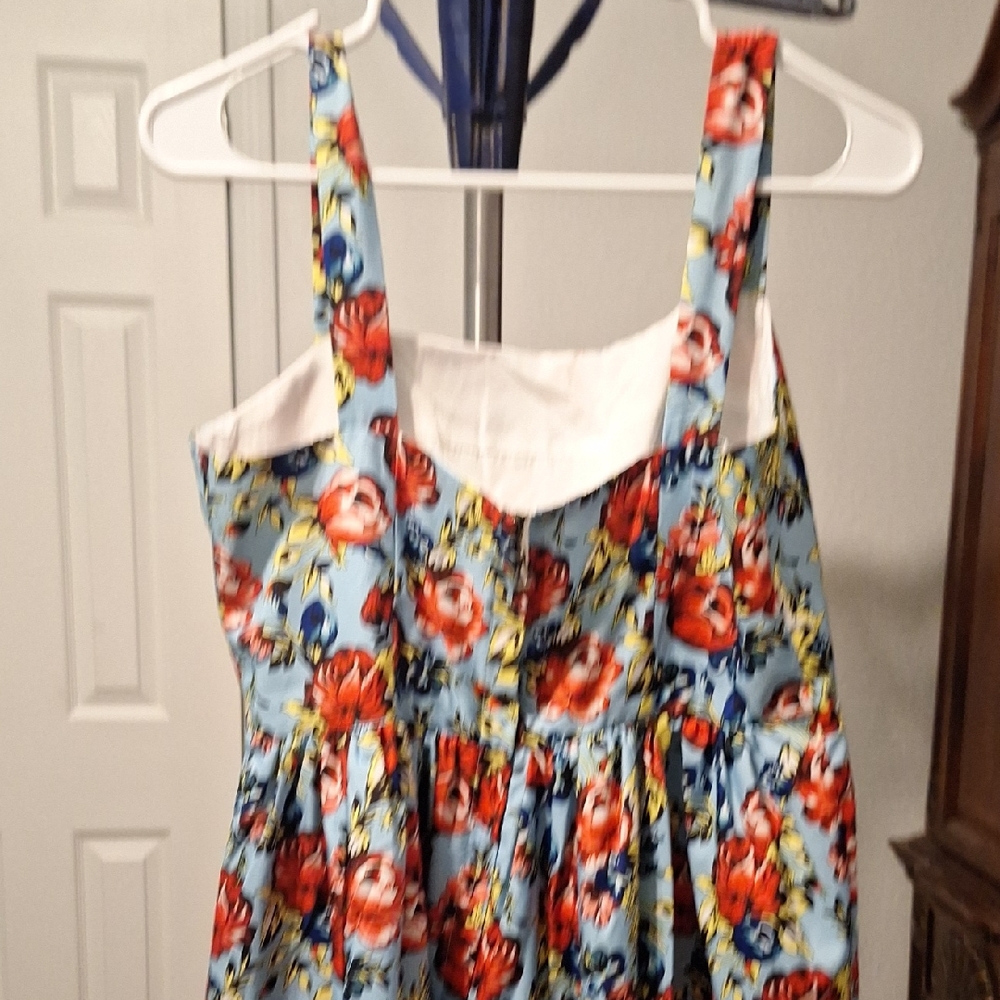 Romeo & Juliet Couture Floral Camisole in Blue and Red
